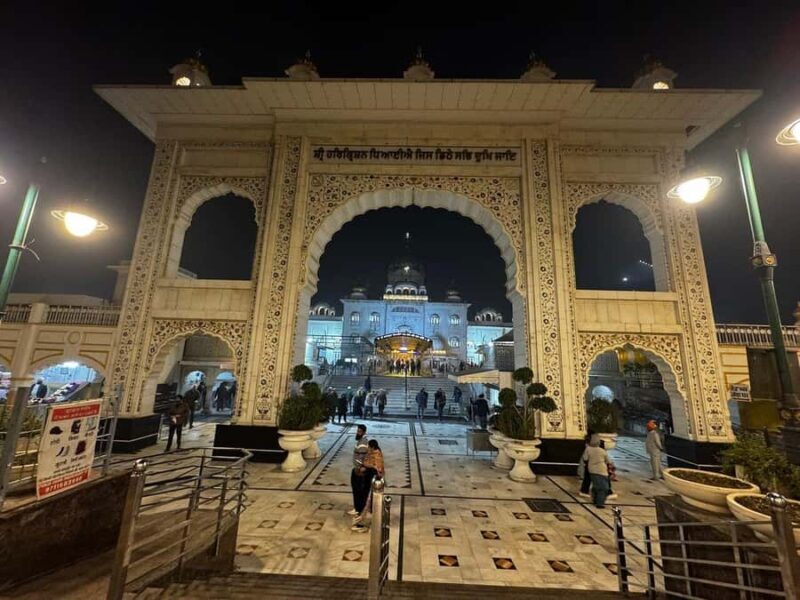 Delhi: Night Tour with India Gate and Connaught Place - A Deep Dive into the Itinerary