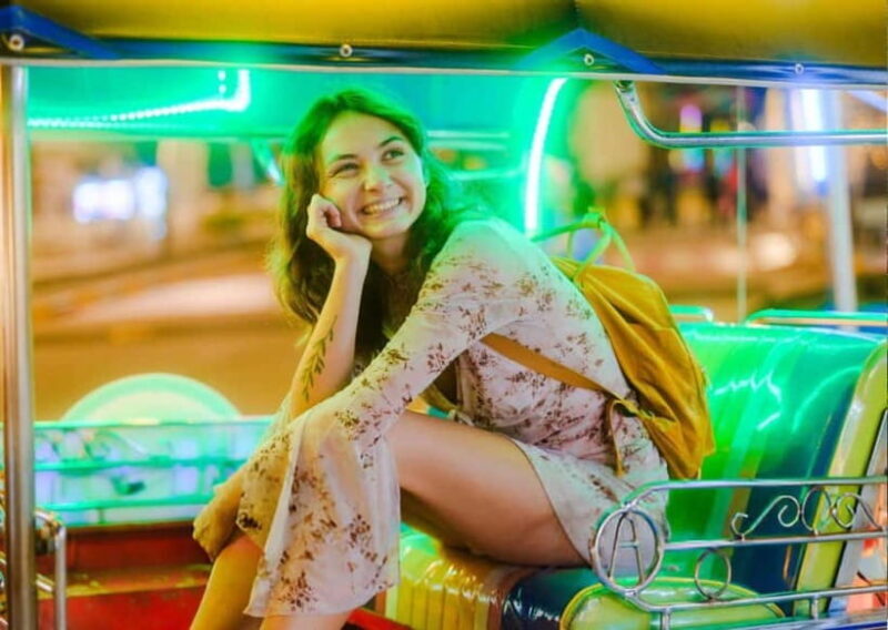 Delhi: Night Tour with Rickshaw Ride and Street Food - Discovering Delhi’s Nighttime Charm