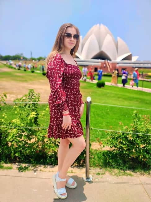 Delhi: Old and New Delhi Private City Tour by Car - Practical Tips & Considerations