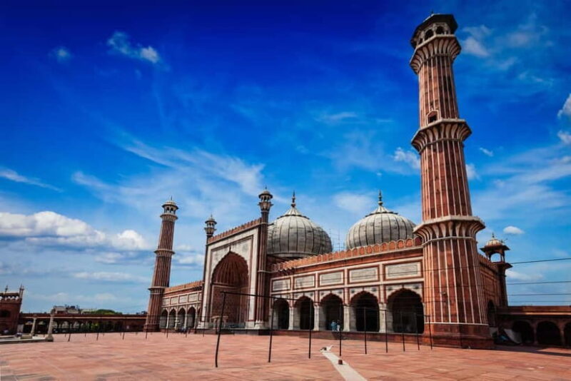 Delhi: Old and New Delhi Private Guided Tour - Transportation and Timing