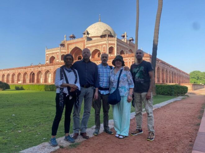 Delhi: Old and New Delhi Private Sightseeing Tour - Duration and Flexible Booking