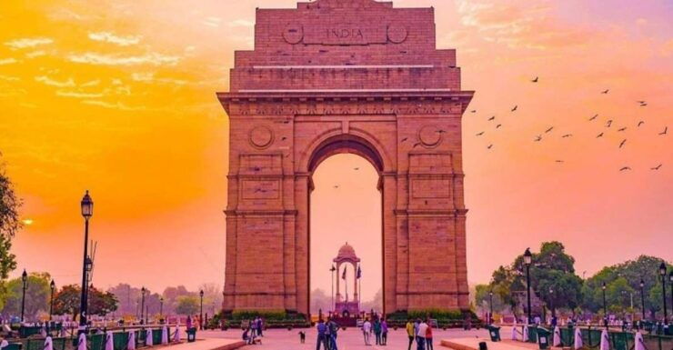 Delhi: Old Delhi City Tour With Tuk Tuk Ride & Street Food - Itinerary Highlights