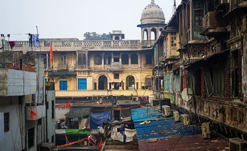 Delhi: Old Delhi Guided Exploration By Cycle - Chai, Fatehpuri Masjid and the Spice Market