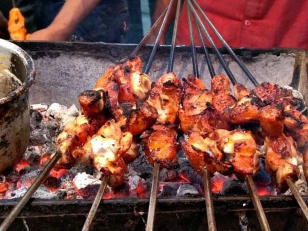 Delhi: Old Delhi Street Food Tour With Rickshaw Ride - Important Information and Recommendations