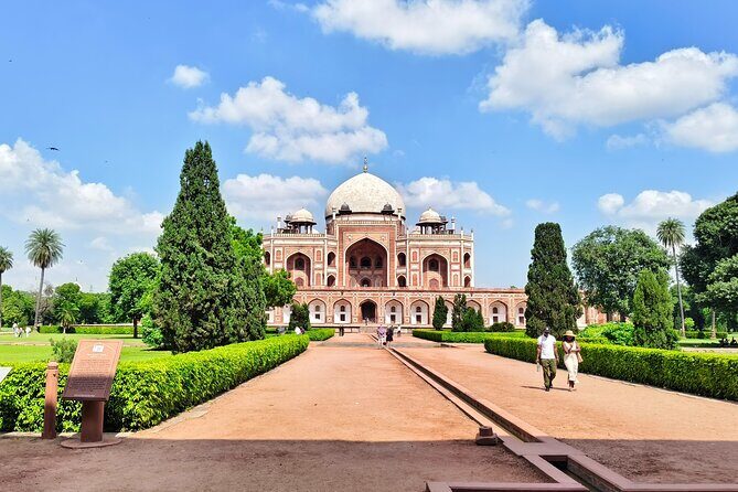 Delhi: Old & New Delhi Full And Half Day Private Guided City Tour - Transport and Logistics: What to Expect