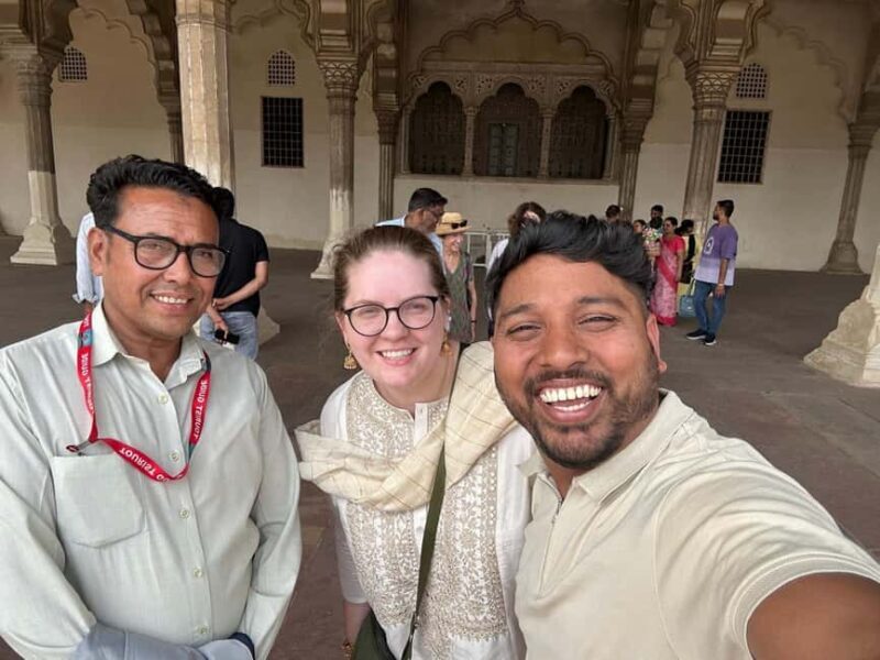 Delhi: Overnight Agra/Taj Mahal Tour & Fatehpur Sikri Tour - FAQs