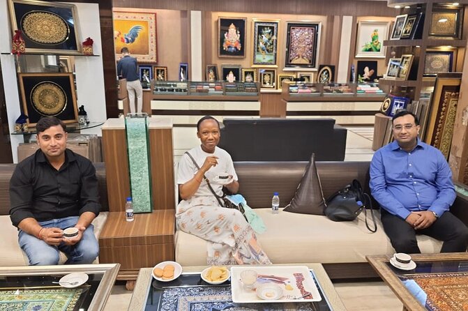 Delhi : Private Day Tour Of Tajmahal And Shopping At Agra - Booking Information