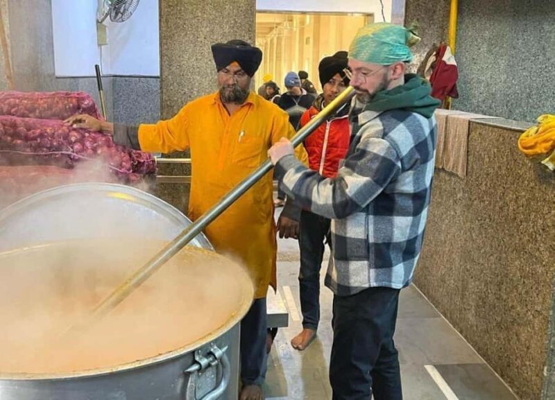 Delhi: Private Full-Day City Tour of Old and New Delhi - Price and Value