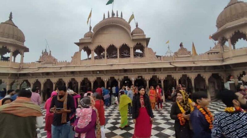 Delhi: Private Full Day Spiritual Mathura & Vrindavan Tour - Transportation & Practicalities