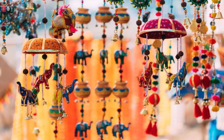 Delhi: Private Half-Day Guided Shopping Tour by Car - Tour Pricing and Duration