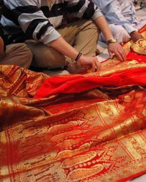 Delhi: Private Half-Day Guided Shopping Trip With Transfer - Trip Details