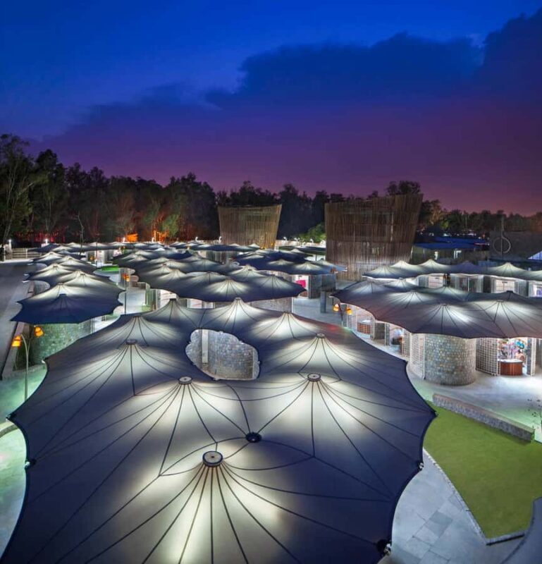 Delhi: Private Half-Day Shopping Tour with Choice of Guide - The Itinerary: What You’ll Experience