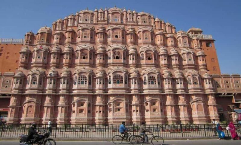 Delhi: Private Jaipur Cultural & Sightseeing Tour From Delhi - Detailed Review of the Jaipur Day Tour