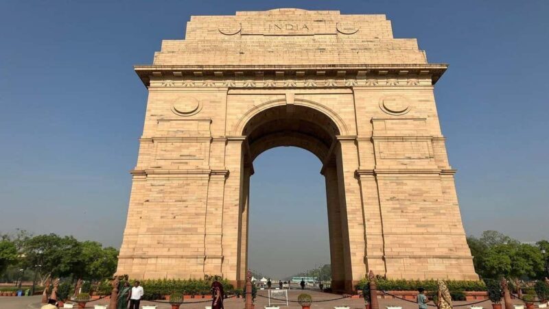 Delhi: Private Old and New Delhi Day Trip with Guide - The Sum Up: Is It Worth It?