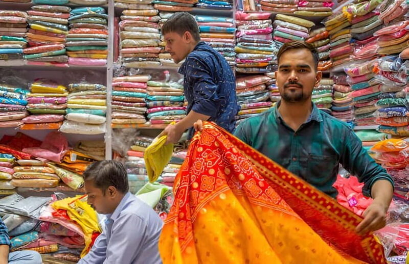 Delhi: Private Shopping Tour with a Local Guide and Transfer - Transportation, Cost, and Practical Details