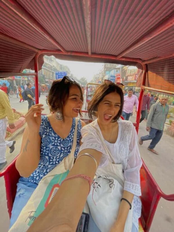 Delhi: Private Shopping Tour With An Female Expert - A Deep Dive into the Experience