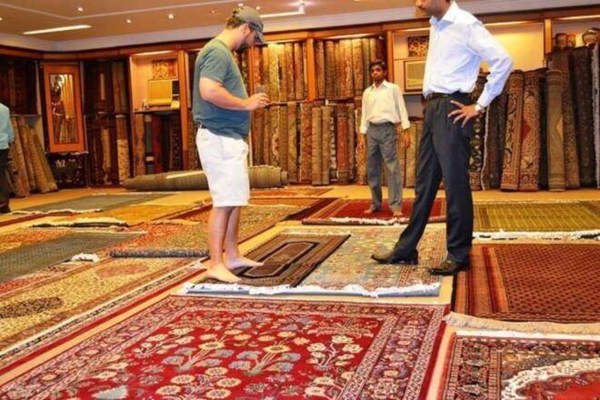 Delhi: Private Shopping Tour With Guide and Transfer - Included Highlights
