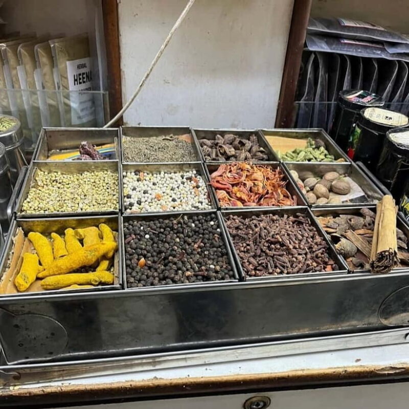 Delhi: Private Shopping Tour with Hotel Pickup - Good To Know