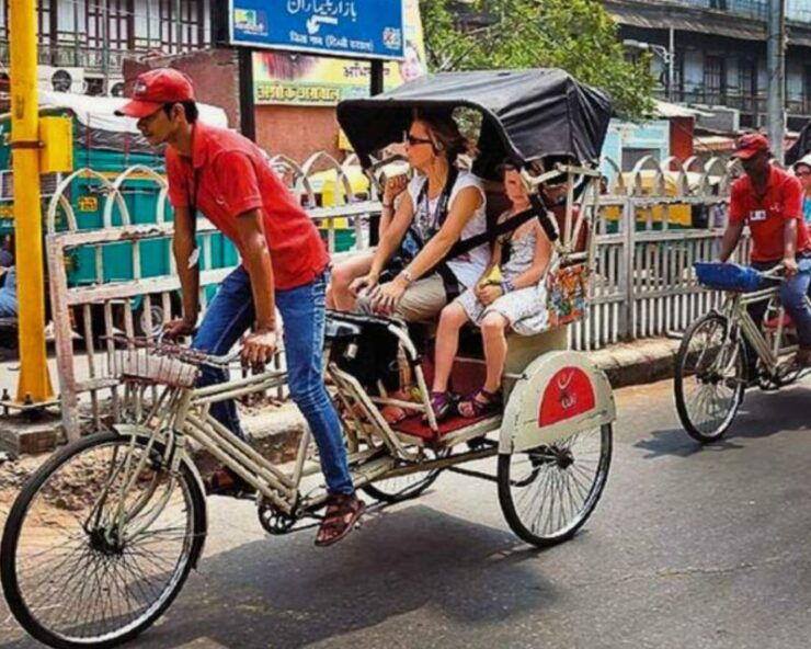 Delhi: Private Spiritual Sites Car Tour With Lunch and Entry - Tour Details and Inclusions
