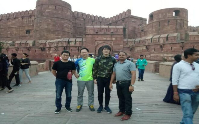 Delhi: Private Sunrise Taj Mahal & Agra Fort Tour By Car - Experience