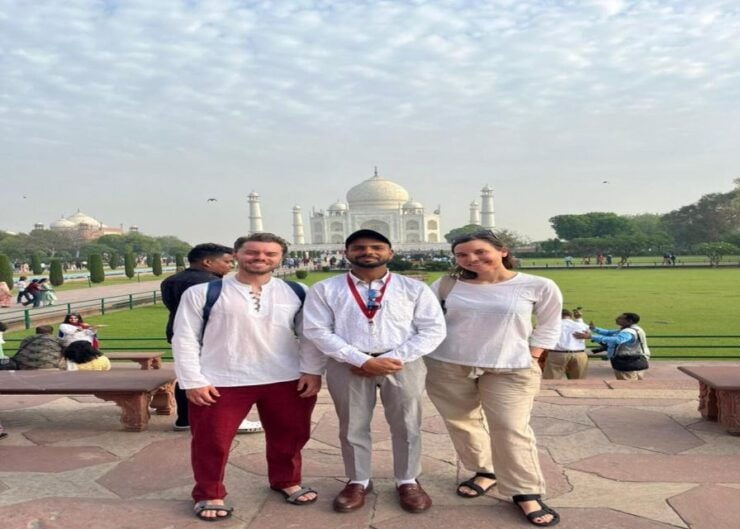 Delhi: Private Taj Mahal & Agra Tour By Gatimaan Train - Itinerary