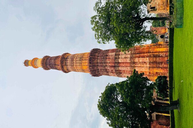 Delhi: Private Tour of Old and New Delhi with Hotel Pickup - The Sum Up