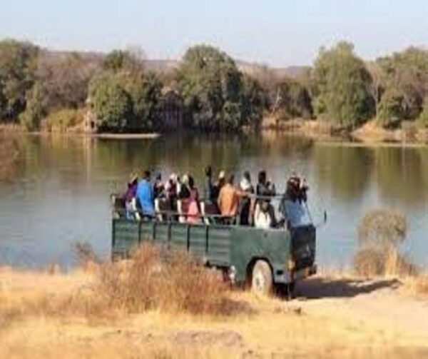 Delhi: Ranthambore National Park 3-Day Trip W/ Tiger Safari - Booking Confirmation and Accessibility