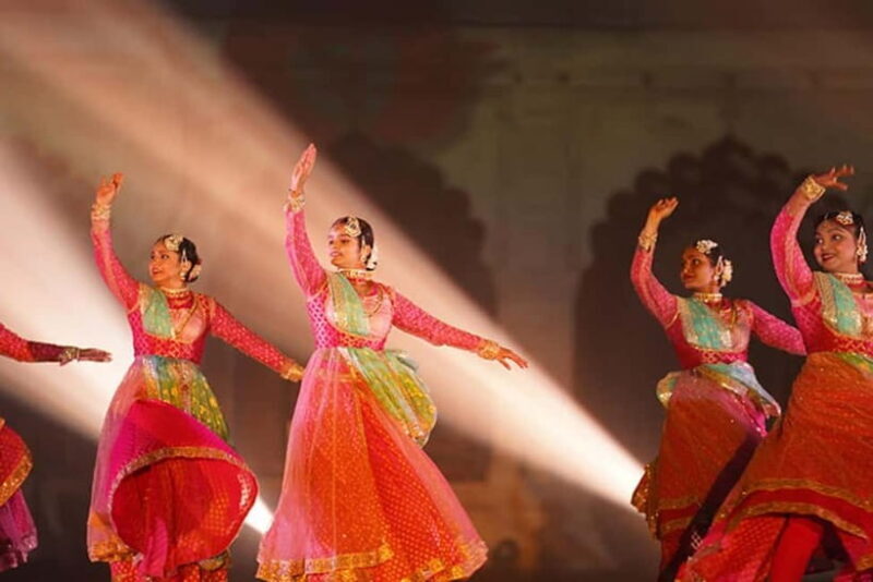 Delhi: Red Fort Light and Sound Show Guided Tour - Breaking Down the Itinerary and What to Expect