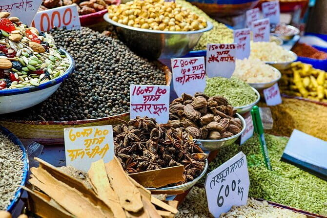 Delhi Shopping Experience with a Local Guide - Why This Tour Offers Great Value