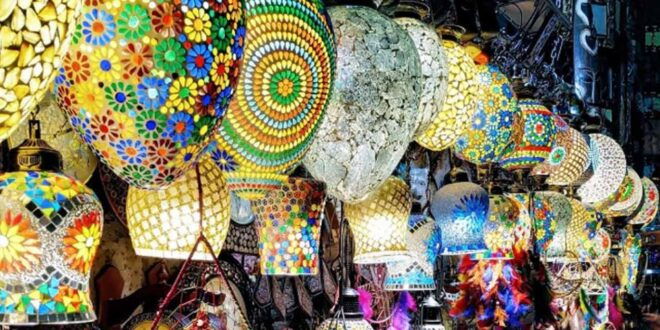 Delhi Shopping Tour With Guide - Additional Information