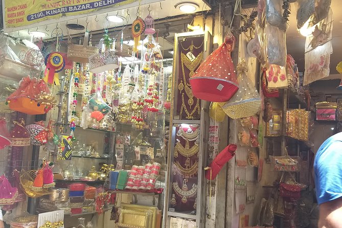 Delhi Shopping Tour With Private Guide & Transfers - Customer Reviews and Ratings