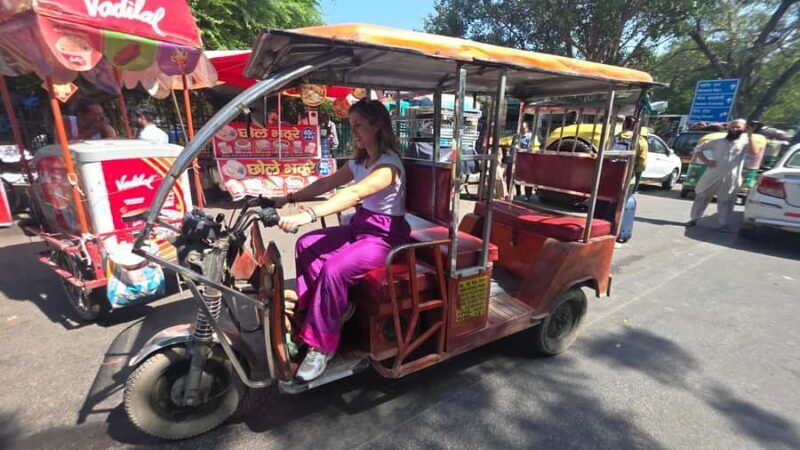 Delhi Street Food & Spice Market Tuk-Tuk Tour in Old Delhi - Good To Know