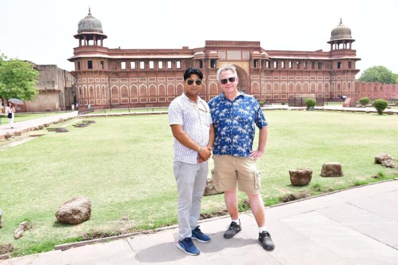 Delhi: Taj Mahal, Agra Fort, and Fatehpur Sikri Day Trip - Good To Know