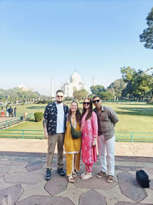 Delhi: Taj Mahal Sunrise Private Tour with Guide & Breakfast - A Complete Look at the Taj Mahal Sunrise Private Tour