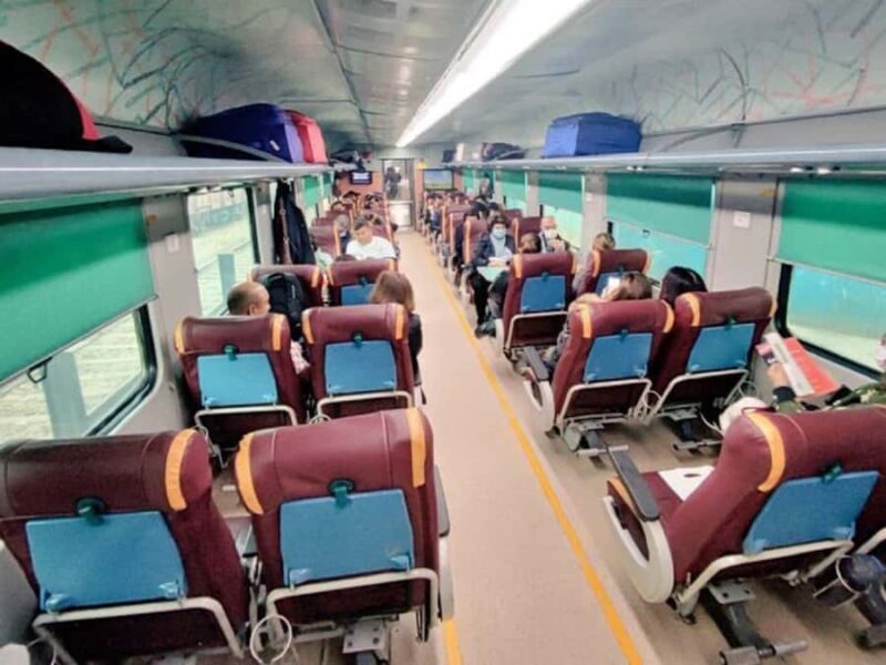 Delhi: Taj Mahal Tour with High-Speed Train - All Inclusive - Exploring the Taj Mahal in a Day: A Practical Review of the All-Inclusive High-Speed Train Tour