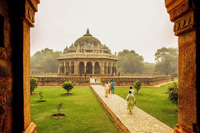 Delhi Temples and Spiritual Sites Tour With Private Guide - Private Guide Insights