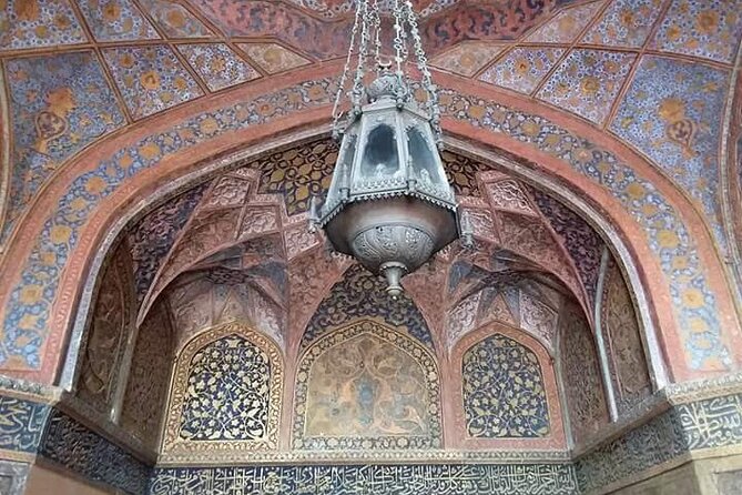 Delhi to Agra Day Trip by Train With Baby Taj and Akbars Tomb - Reviews and Ratings