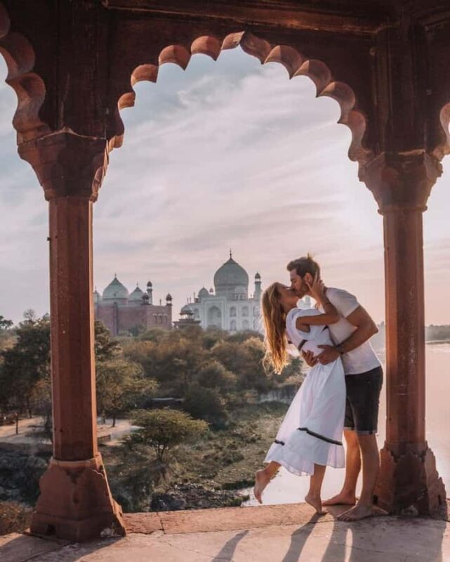 Delhi to Agra: Taj Mahal Private Day Tour with Transfers - FAQ