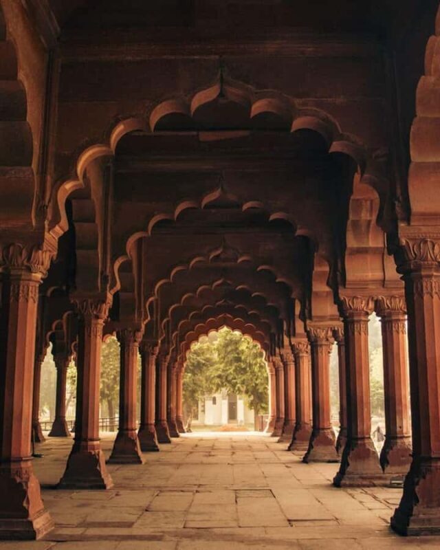 Delhi to Taj Mahal & Fort Tour + Lunch & Photographer - Important Tips