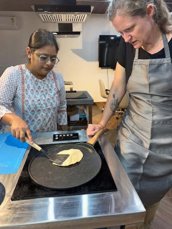 Delhi: Vegan Cooking Class with Local Chef - Good To Know
