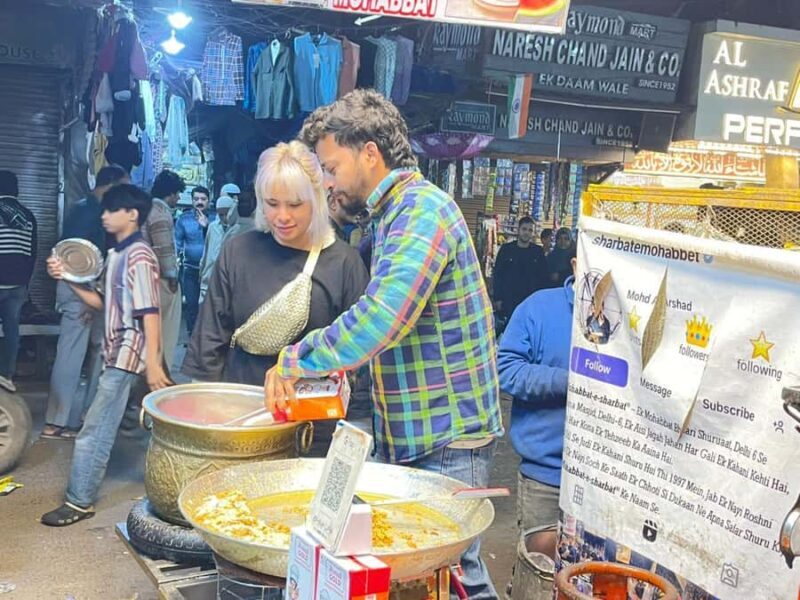 Delhi:Old Delhi Night Walk-Street Food Taste & Rickshaw Ride - Good To Know