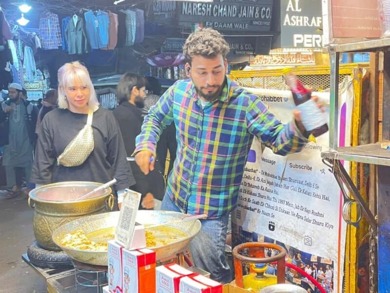 Delhi:Old Delhi Night Walk-Street Food Taste & Rickshaw Ride - An In-Depth Look at the Experience