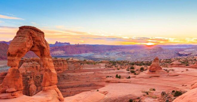 Delicate Arch: Arches National Park Private Hiking Tour - Highlights