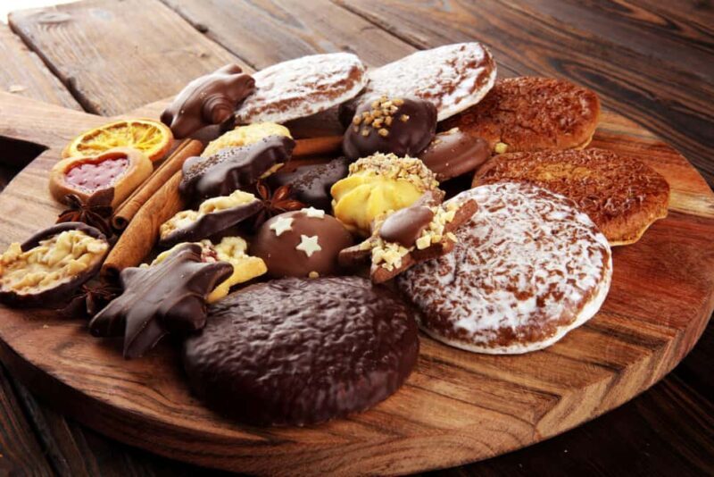 Delightful Advent tour: sparkling wine, cookies, and mulled wine in Würzburg - Good To Know