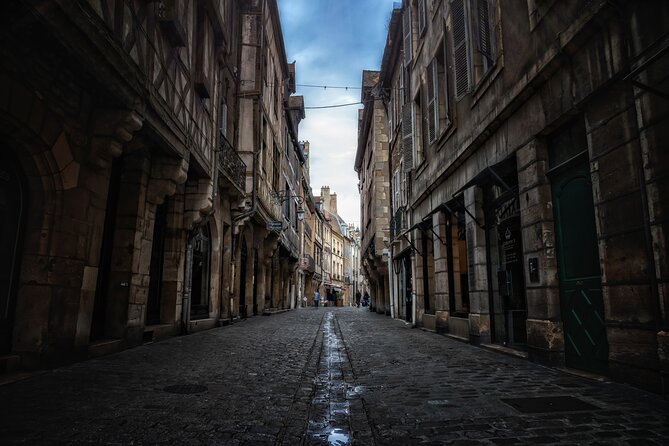 Delivery Through Time Outdoor Escape Game in Dijon - Whats Included
