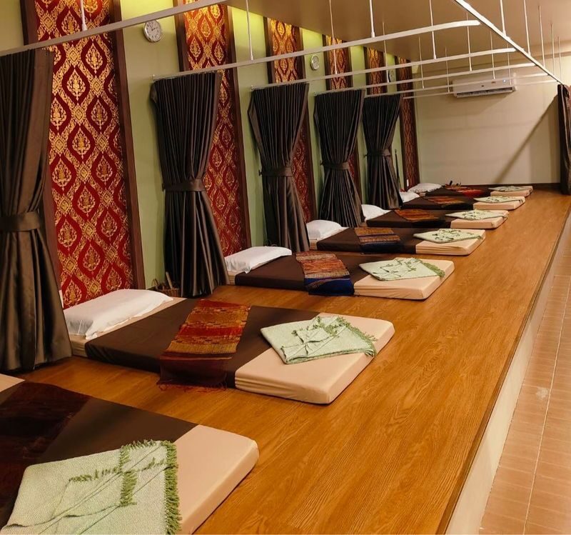 Dellie Relax Spa at Asiatique Experience in Bangkok - A short spa break inside Asiatique