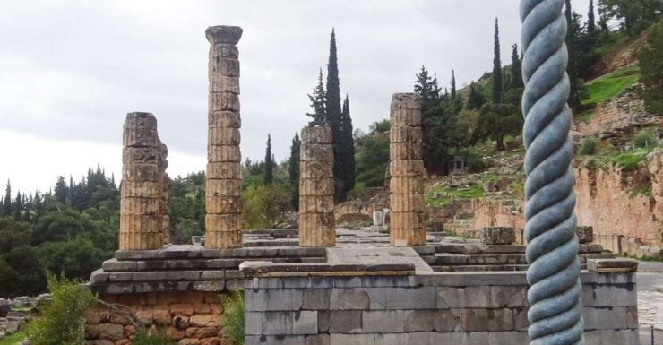 Delphi 2 Day Tour From Athens With Overnight in 4 Star Hotel - Tour Experience