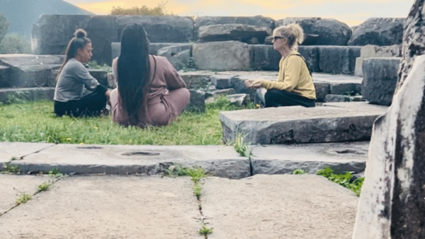 Delphi: 3-Day Ancient Greek Meditation Retreat With Kelly - Participant Requirements