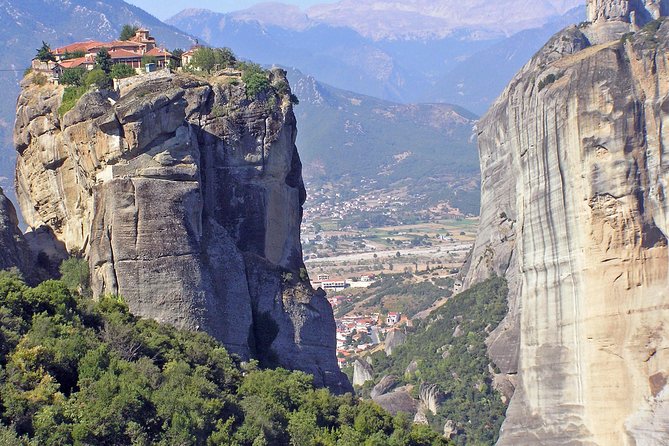 Delphi and Meteora 2 Days Small Group Tour From Athens - Background