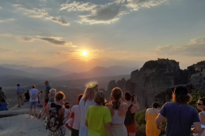 Delphi and Meteora Private Tour (Up to 11 People) - Date and Travelers